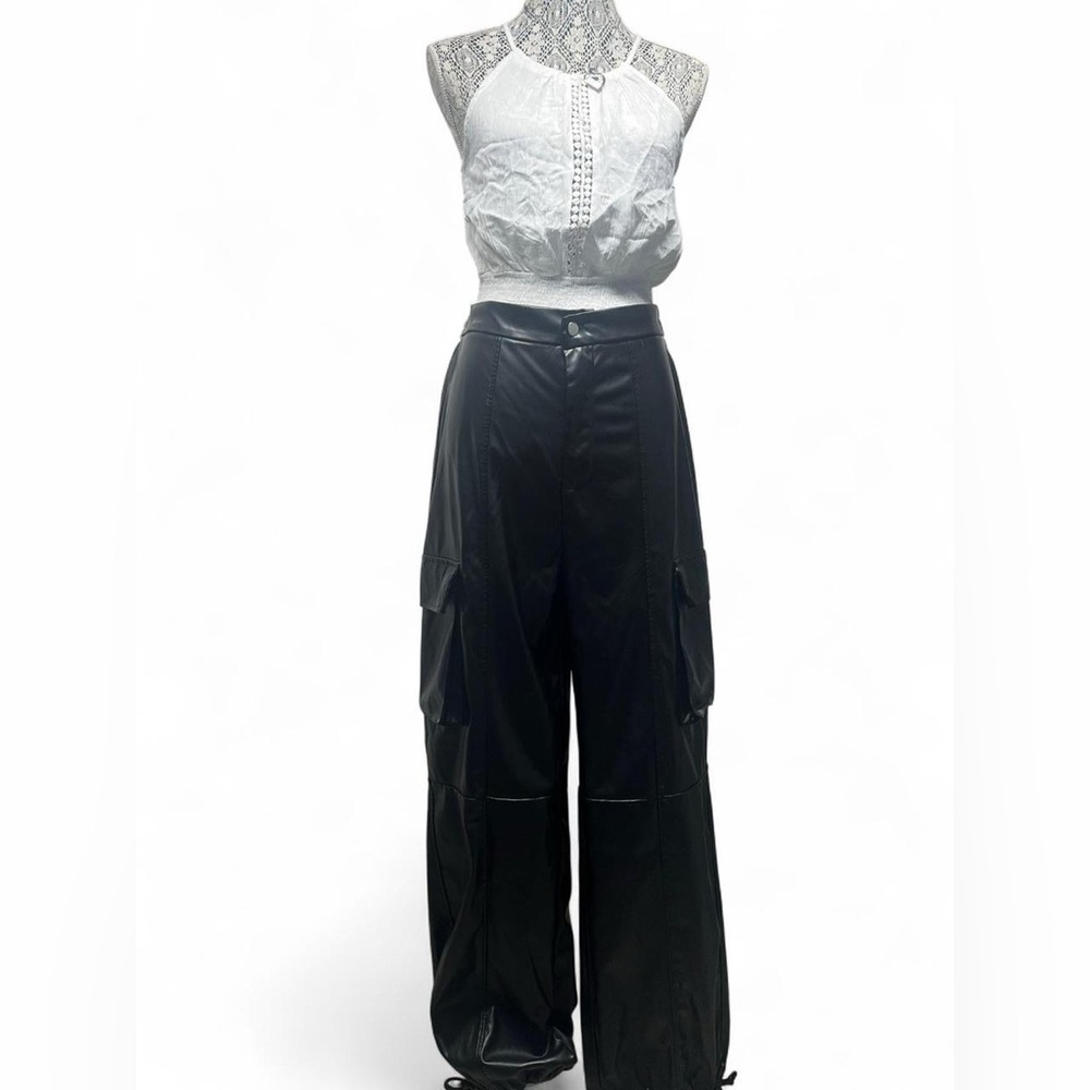 Fashion Nova Shiny Black Cargo Wide Leg Pants - Picture 12 of 13